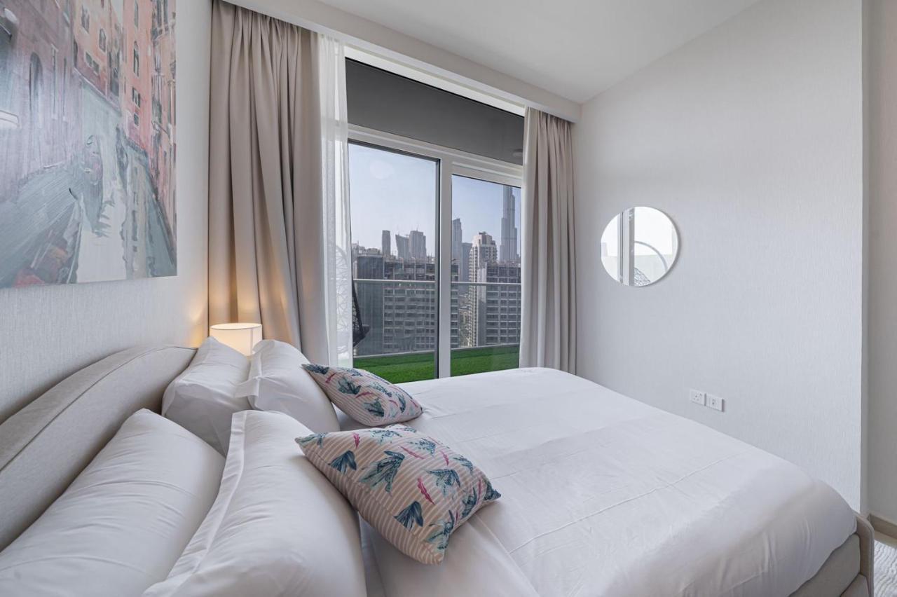 Alluring 1 Bd Apartment In Business Bay With Burj Khalifa View Dubai Luaran gambar